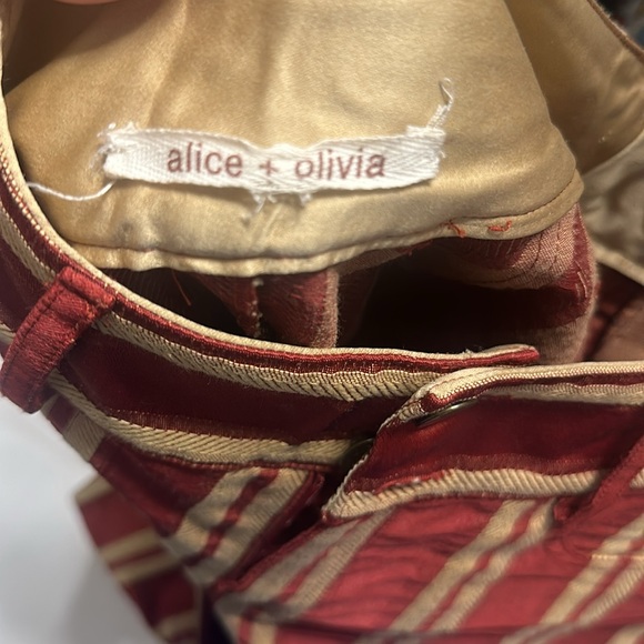 Alice + Olivia red and beige pants - Picture 9 of 9